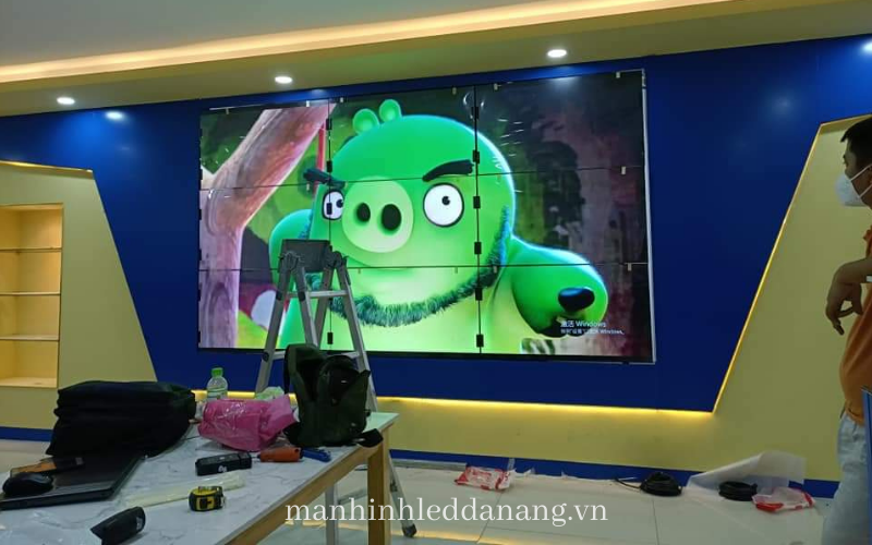 THI CÔNG MÀN HÌNH LED 